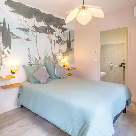 Chambres D'Hotes Avec Piscine Et Bain Nordique Privatif Pour Le Studio * Merignac (Gironde)