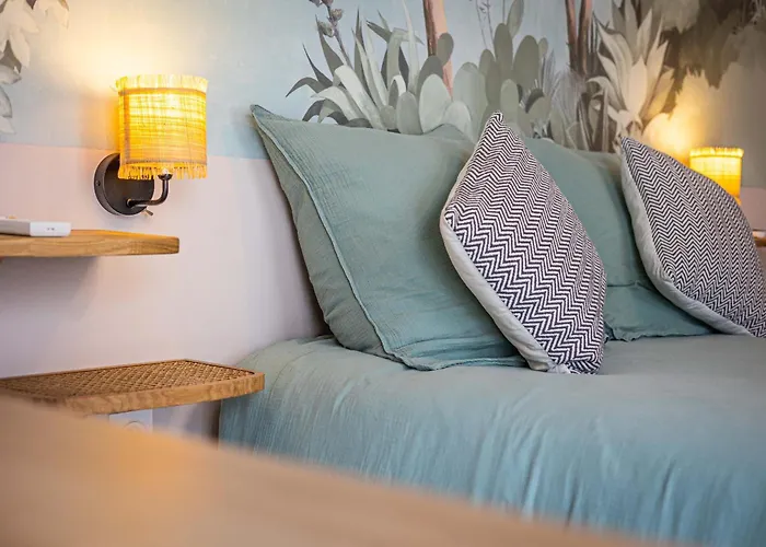 D'hotes Avec Jacuzzi Privee Uniquement Pour Le Bed & Breakfast 3*