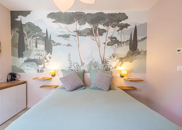 Alojamento de Acomodação e Pequeno-almoço Chambres d'hôtes avec jacuzzi privatif uniquement pour le studio 3*