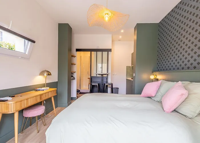 Chambres d'hôtes avec jacuzzi privatif uniquement pour le studio Alojamento de Acomodação e Pequeno-almoço 3*